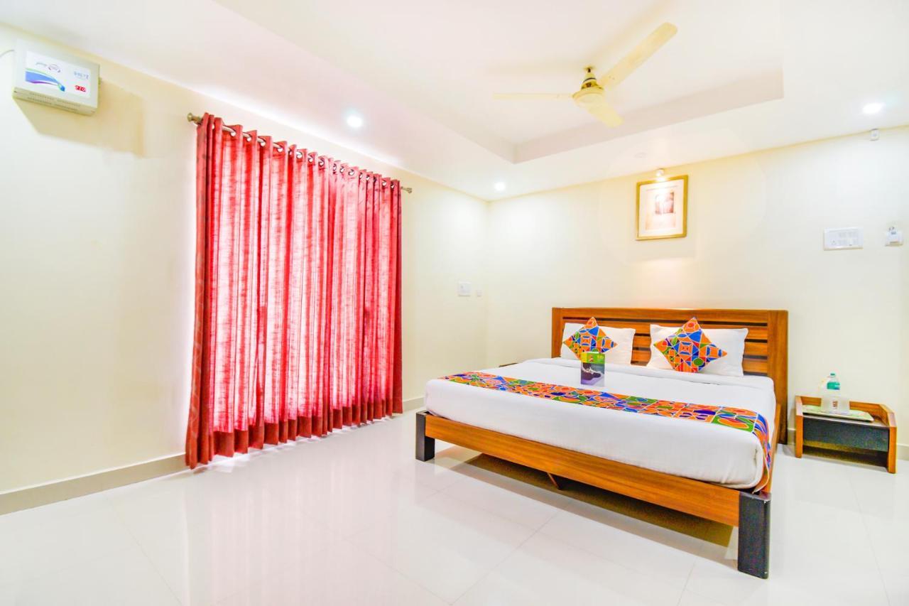 Fabhotel Sri Krishna Residency Airport Ченай Екстериор снимка